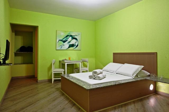Motel Aquarius Понта Гроса Екстериор снимка